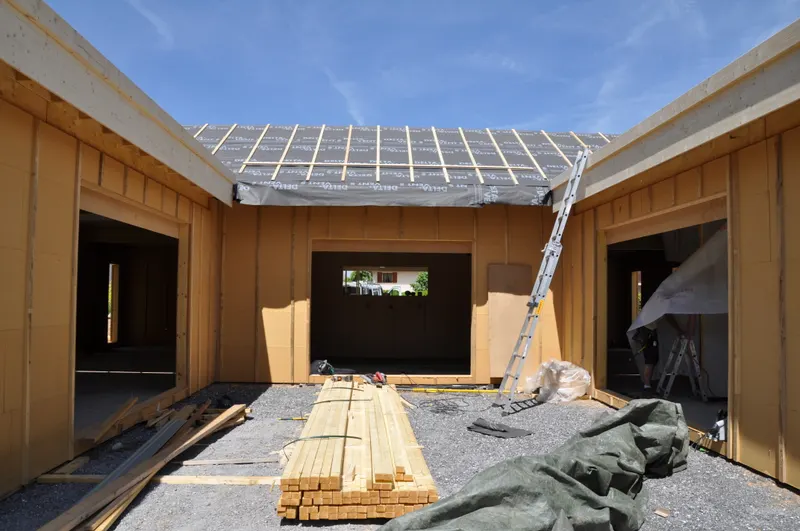Maison à ossature bois sous écran de sous-toiture
